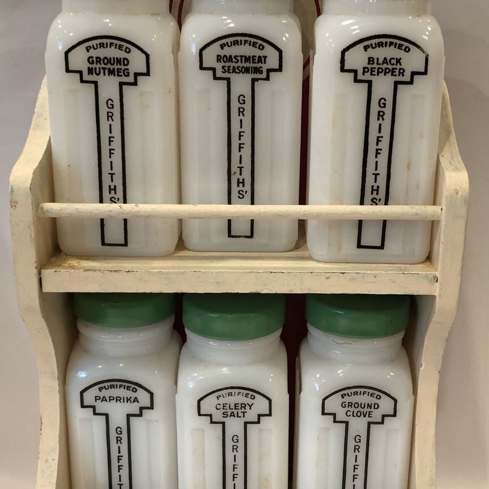 Vintage Griffith's Spice Jar Set In Holder Green Lids Used Milk White Rare-Read - Picture 13 of 16